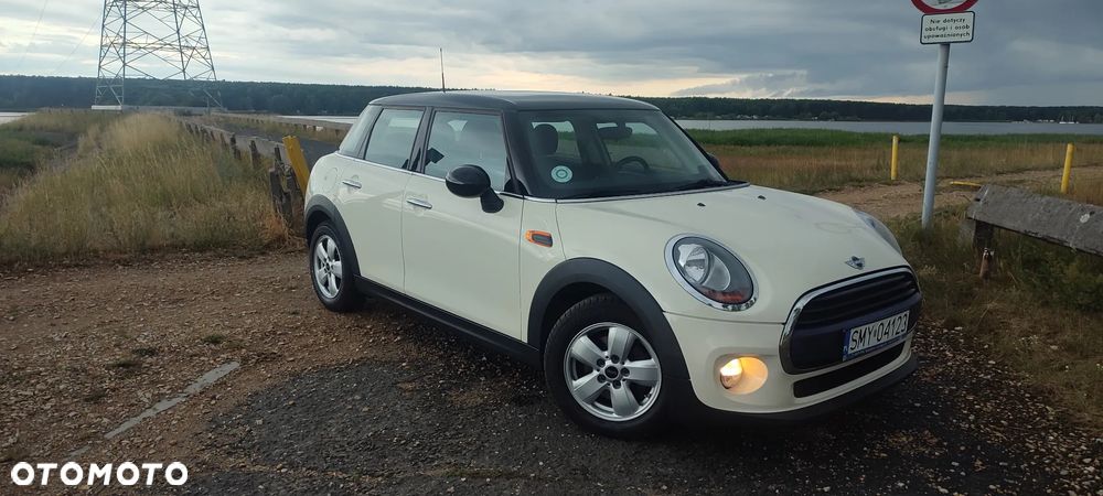 MINI Cooper Standard - 11