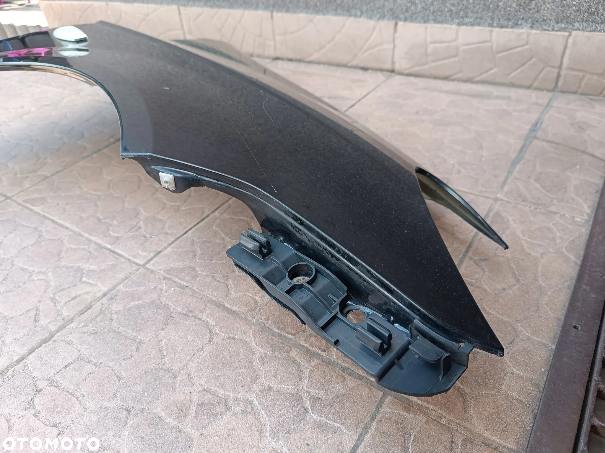 Hyundai Getz FL LIFT (2006-2010) błotnik PRAWY przód przedni Czarny kod lakieru EB - 2