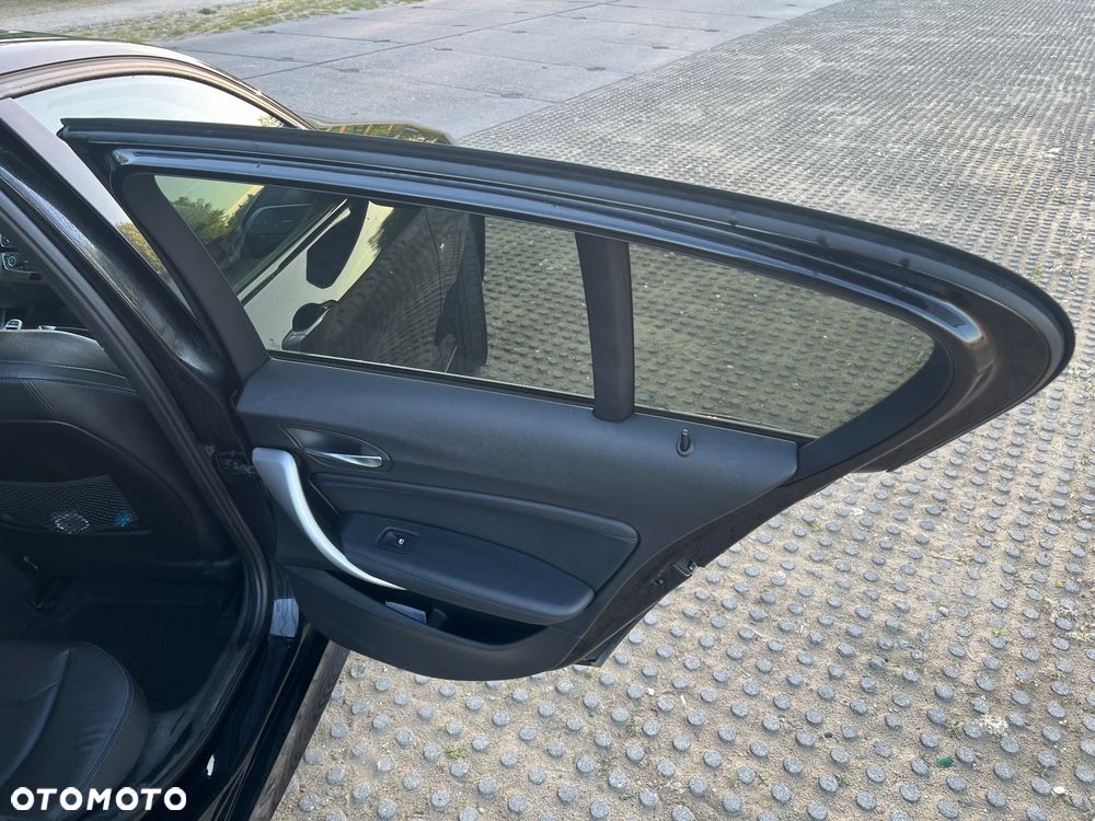 BMW Seria 1 120d M Sport Shadow sport - 15