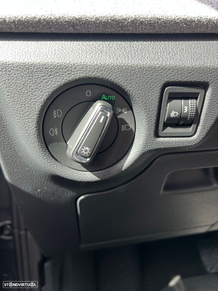 Skoda Kamiq 1.0 TSI Style DSG - 24