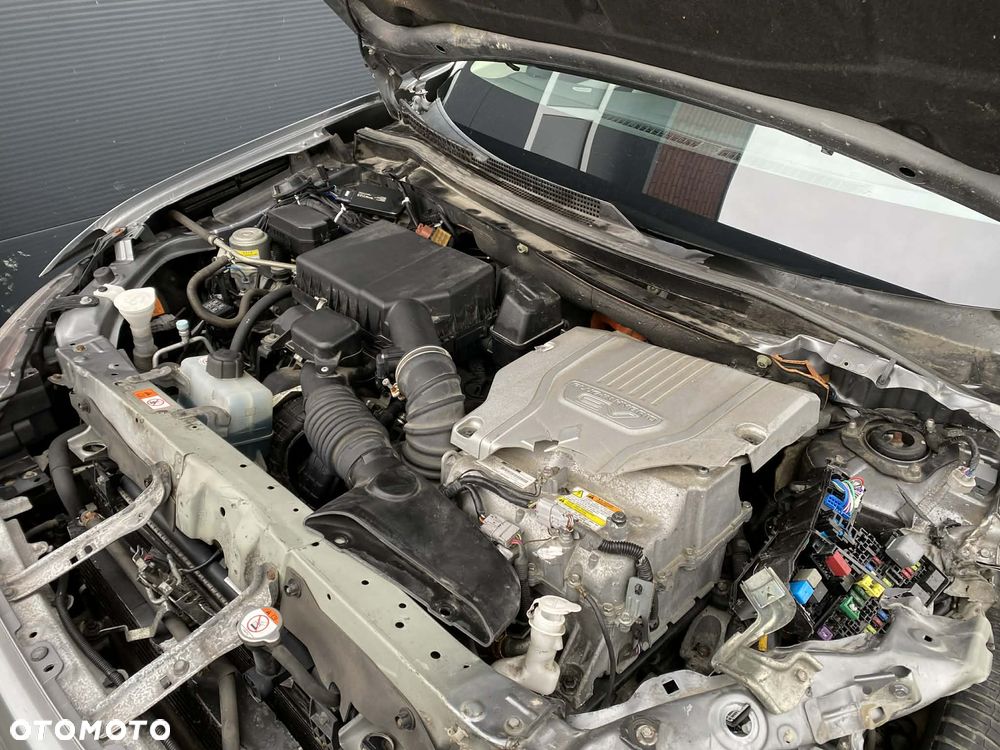 Mitsubishi Outlander 2.4 4WD - 26