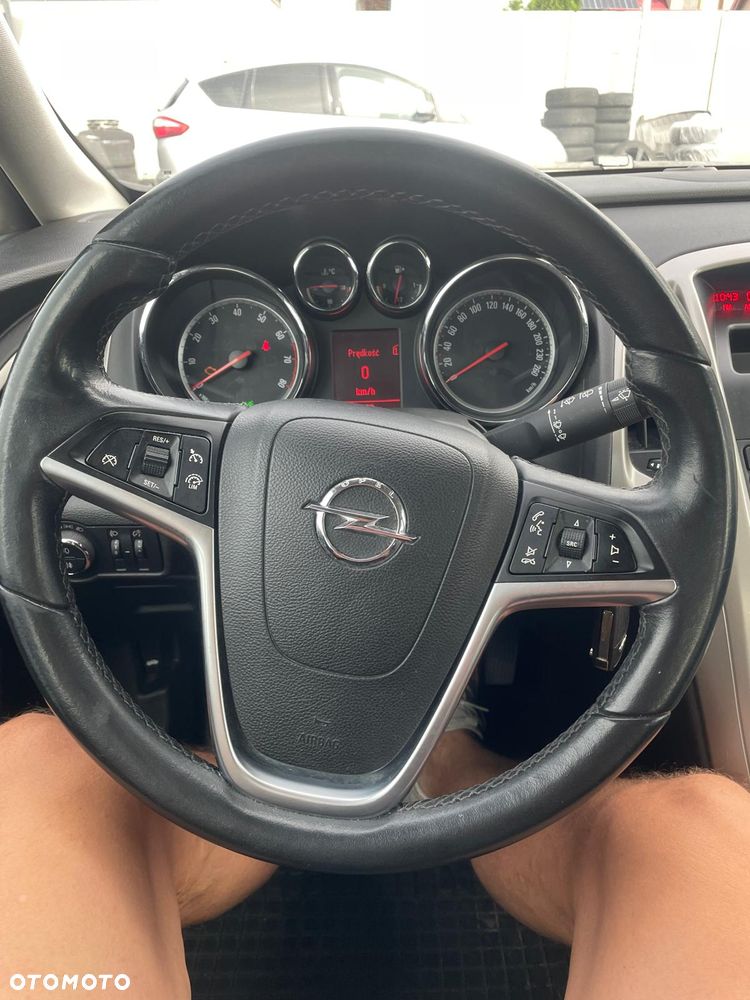 Opel Astra - 9