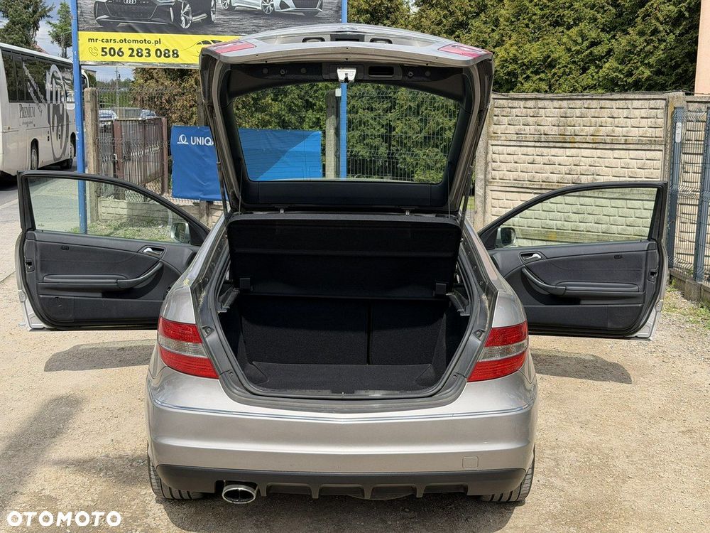 Mercedes-Benz CLC - 25