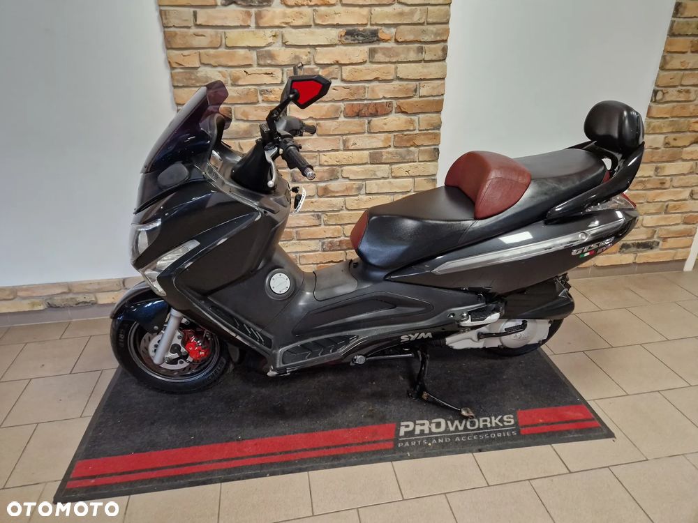 SYM GTS - 7