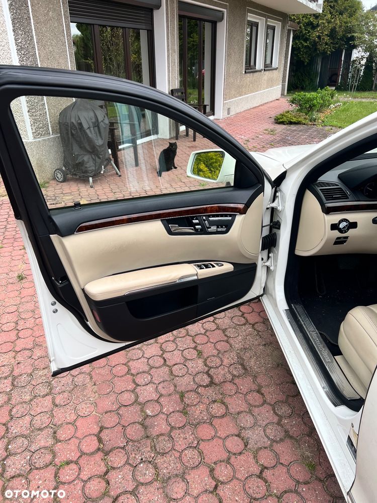 Mercedes-Benz Klasa S 400 Hybrid L - 13