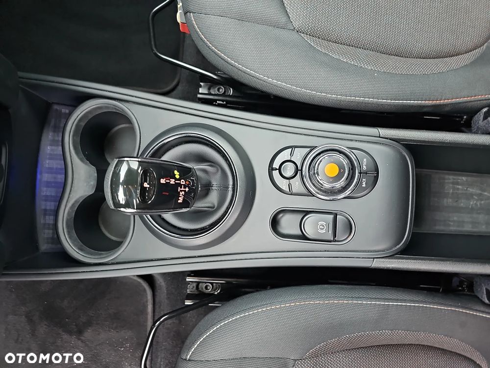MINI Countryman Cooper Classic Trim - 22