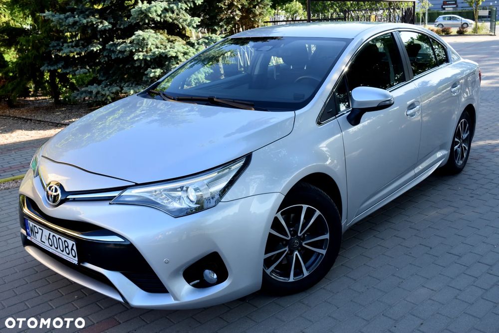 Toyota Avensis 2.0 Premium MS - 7