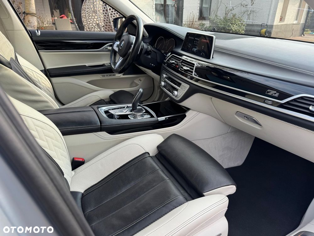 BMW Seria 7 730d xDrive - 11