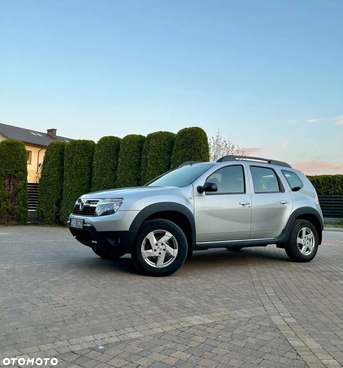 Dacia Duster 1.6 Laureate 4x4 - 7