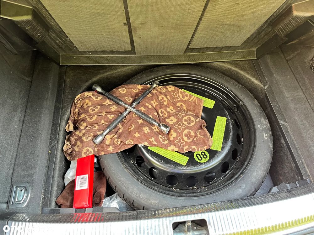 Audi A4 Avant 2.0 TDI DPF S line Sportpaket - 23