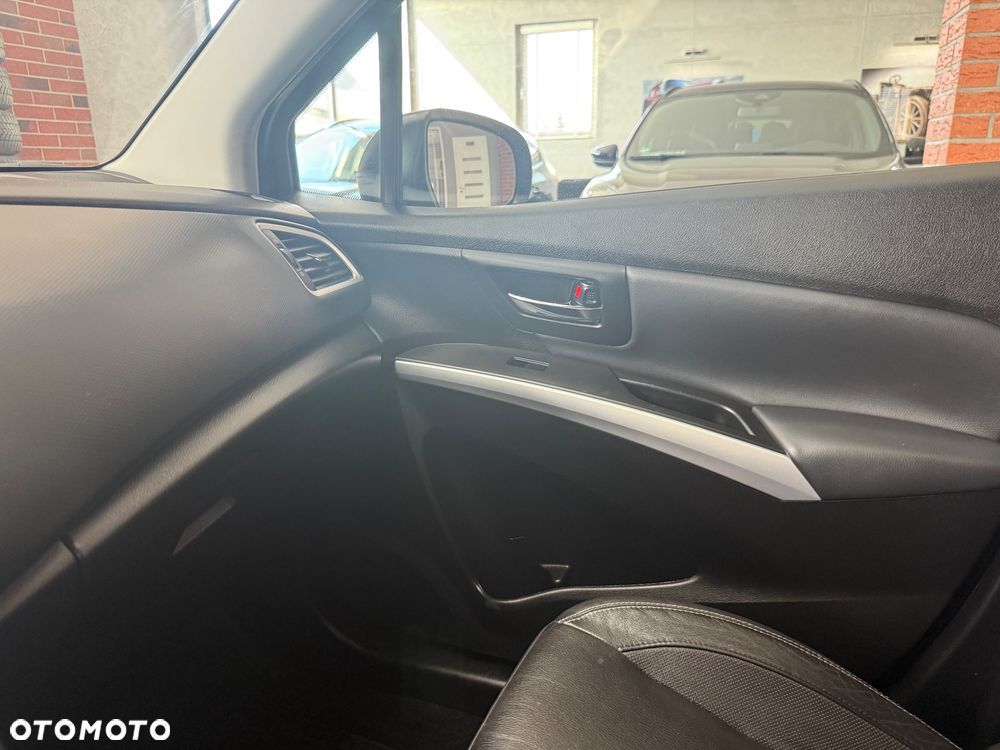 Suzuki SX4 S-Cross 1.6 VVT CVT 4x4 Comfort - 28