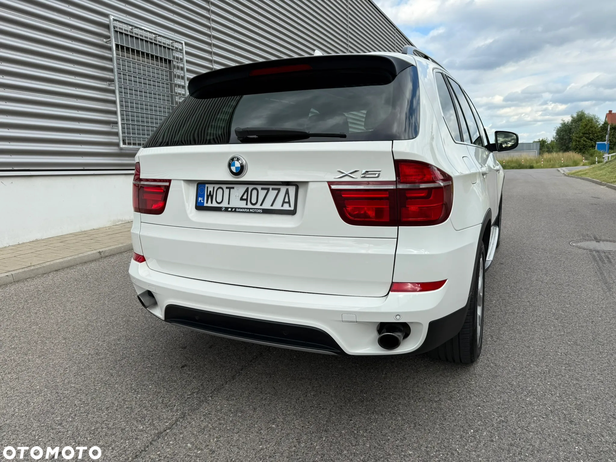 BMW X5 xDrive35i - 11