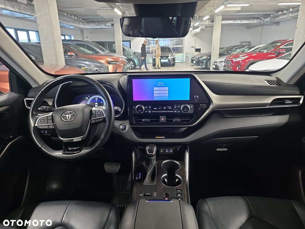 Toyota Highlander - 11