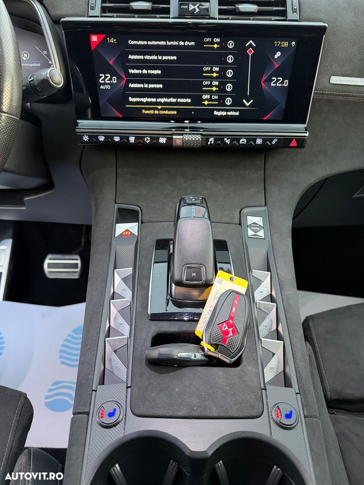 DS Automobiles DS 7 Crossback - 35
