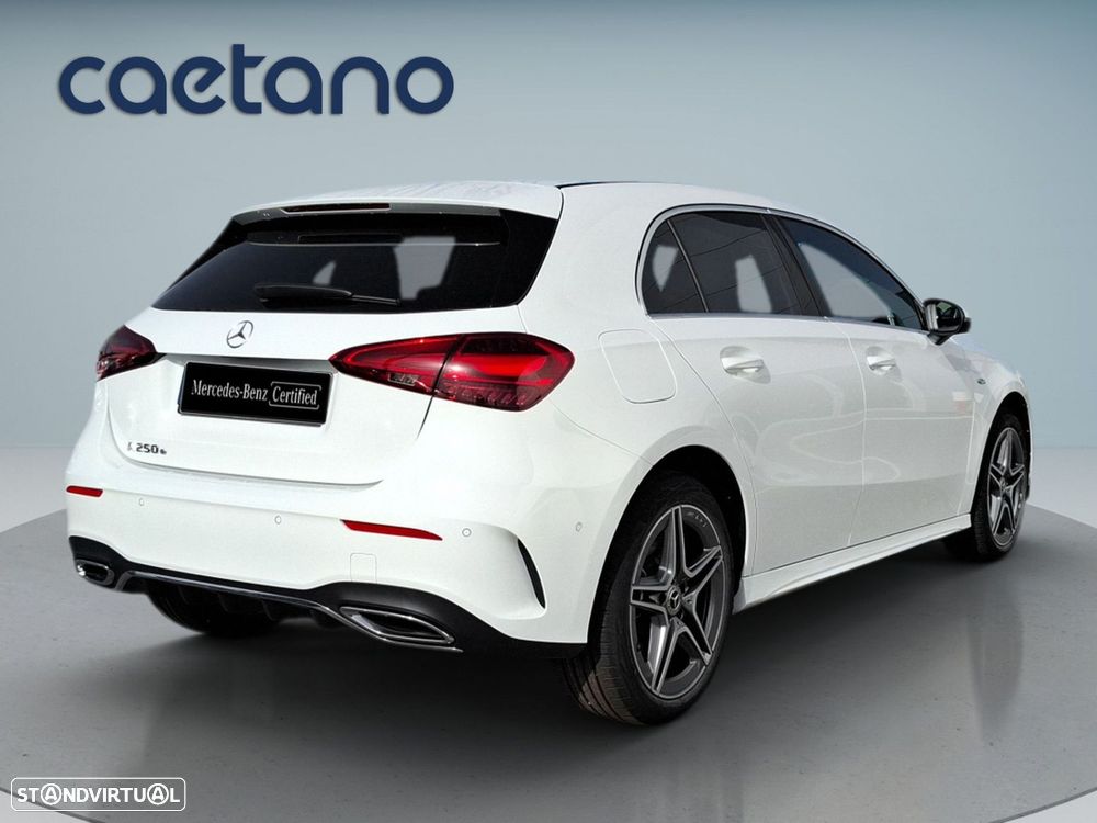 Mercedes-Benz A 250 e - 8