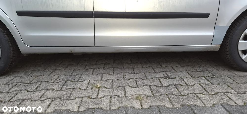 Volkswagen Polo 1.2 - 12