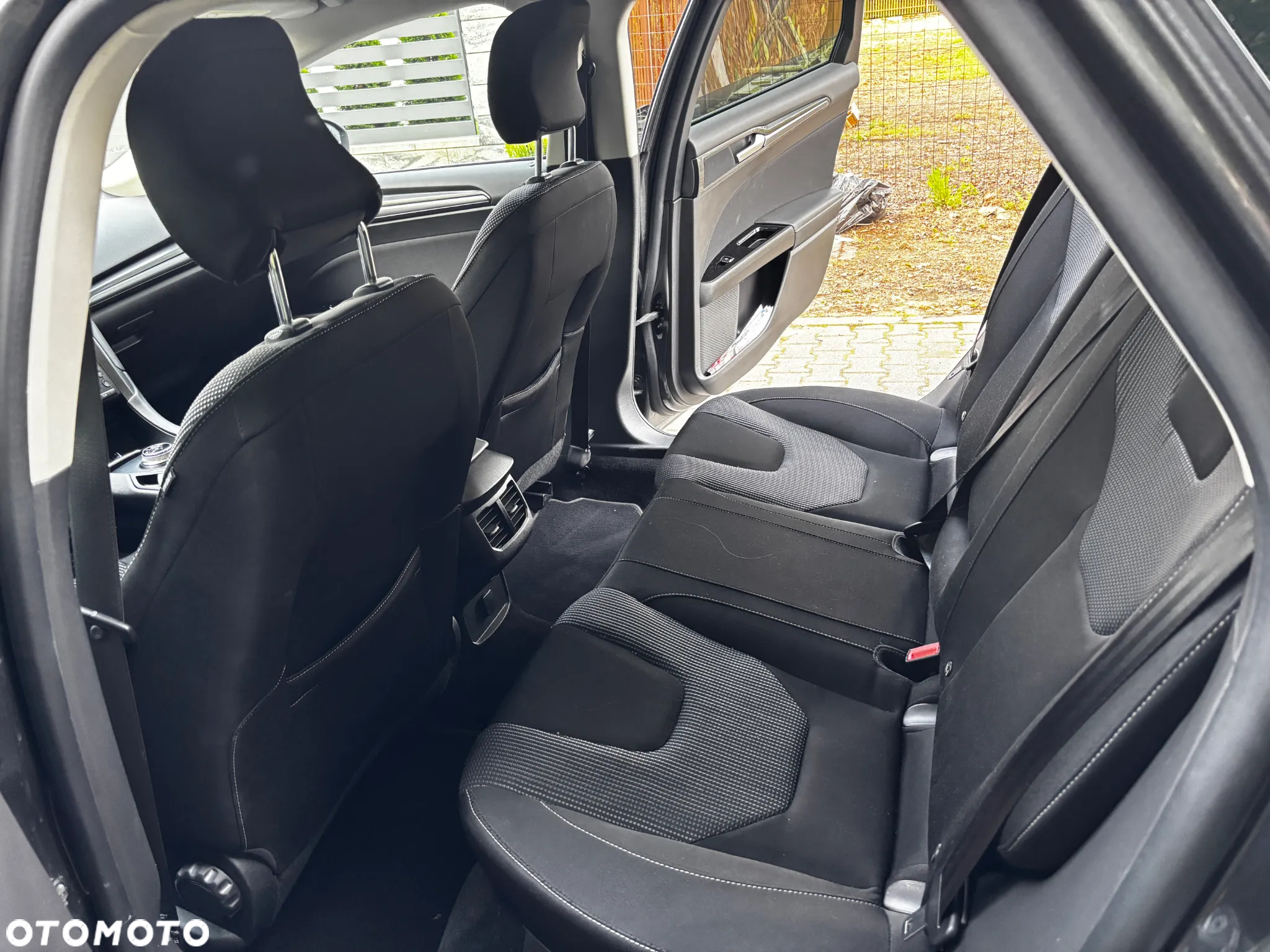 Ford Mondeo 2.0 EcoBlue Titanium - 10