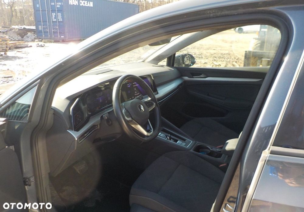 Volkswagen Golf - 29