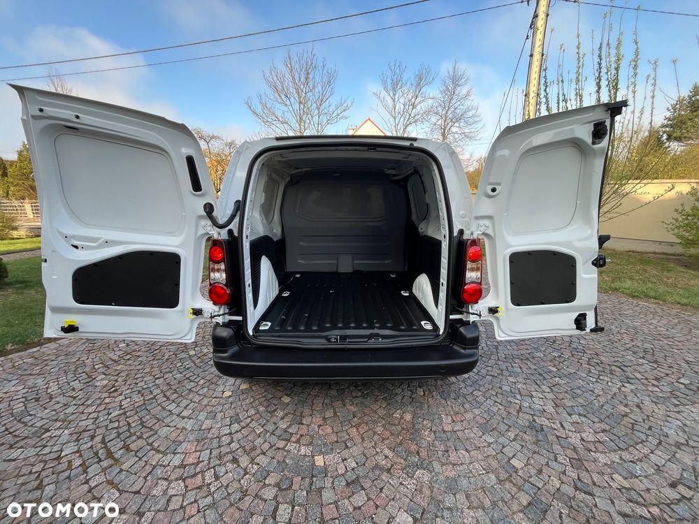Citroën BERLINGO - 22