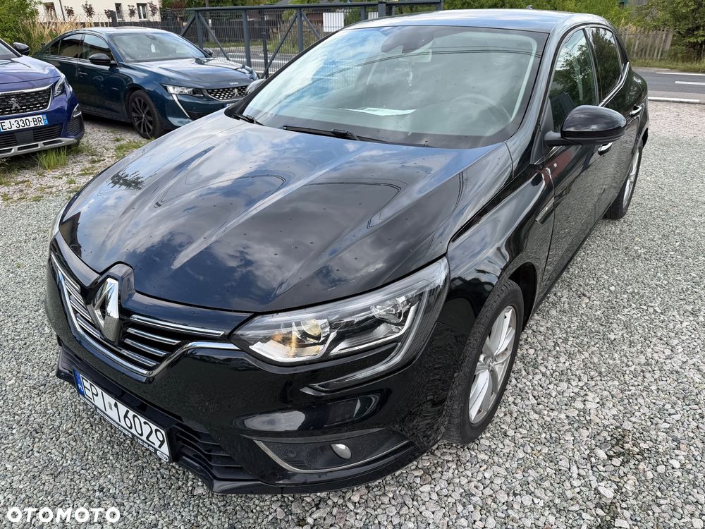 Renault Megane TCe 115 GPF LIMITED - 11