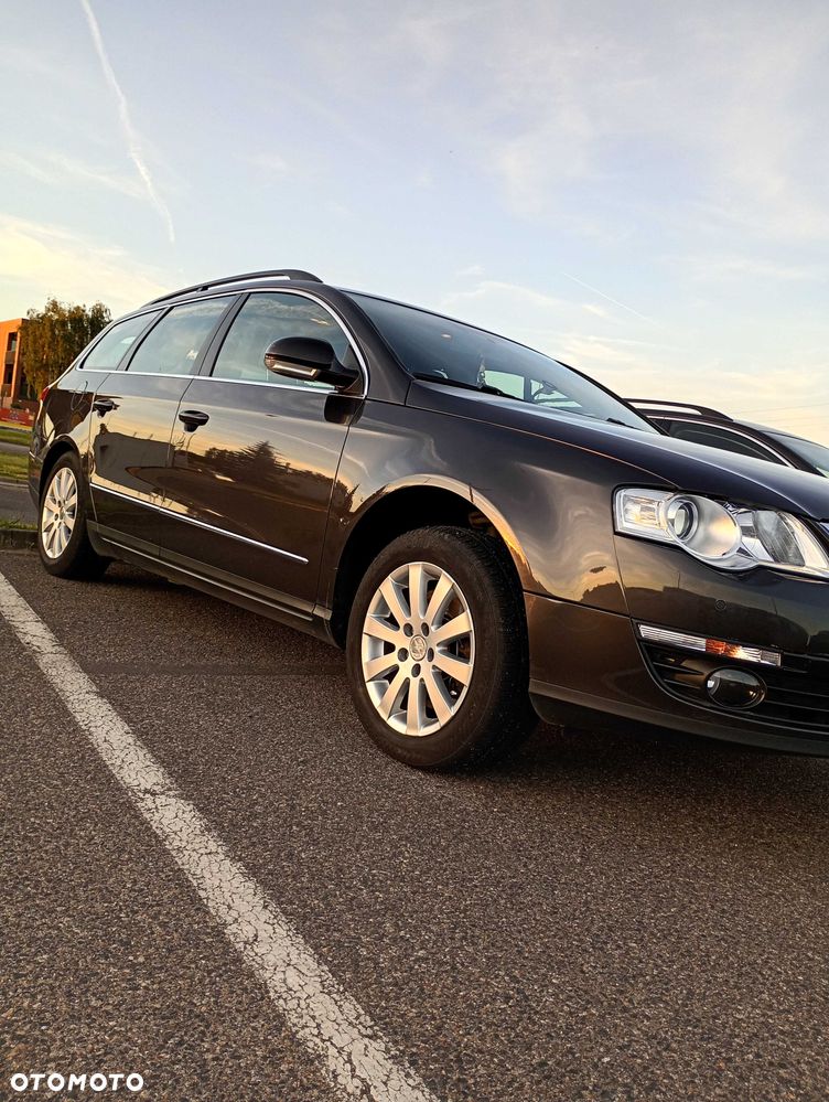 Volkswagen Passat Variant - 2
