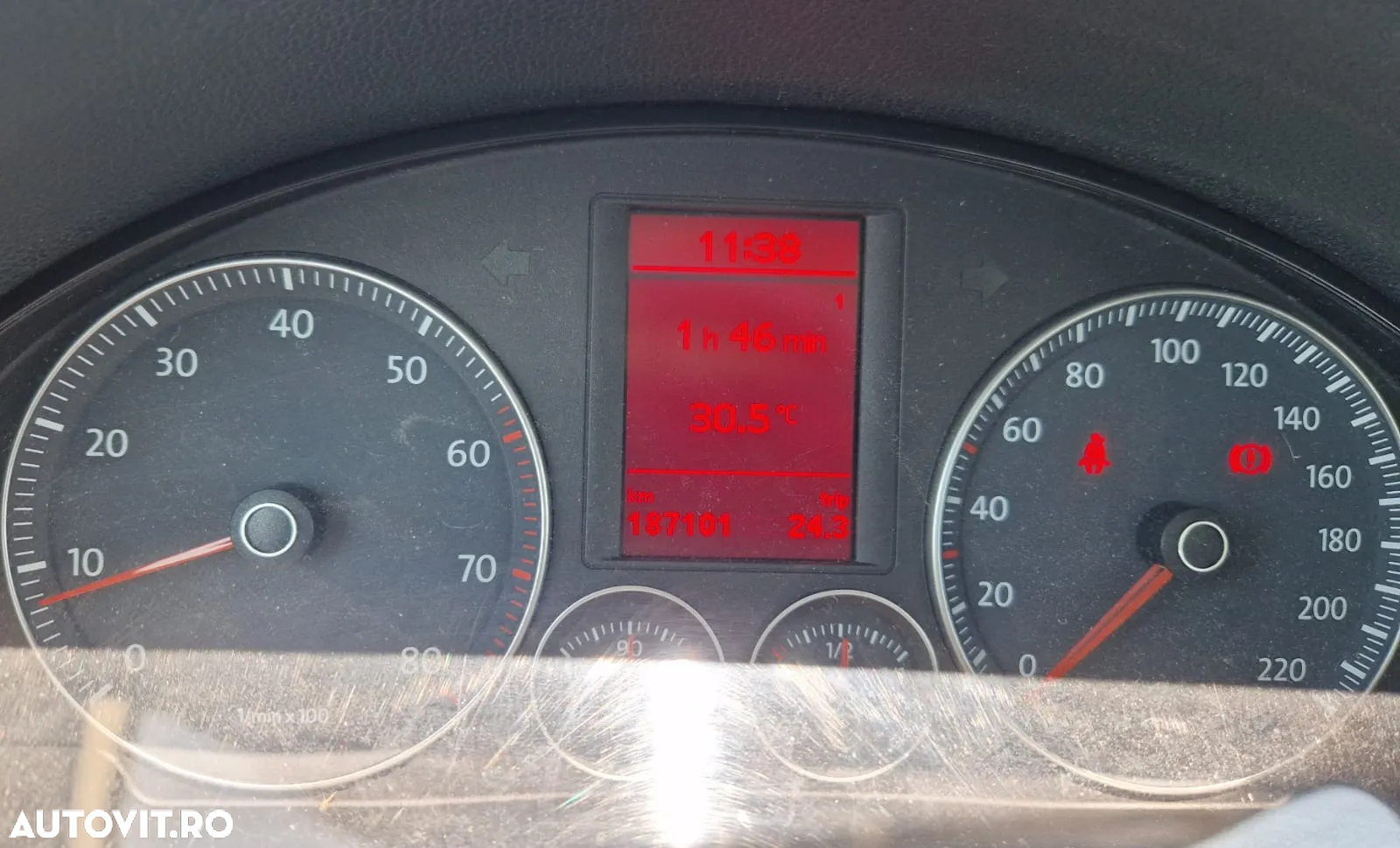 Volkswagen Golf - 8