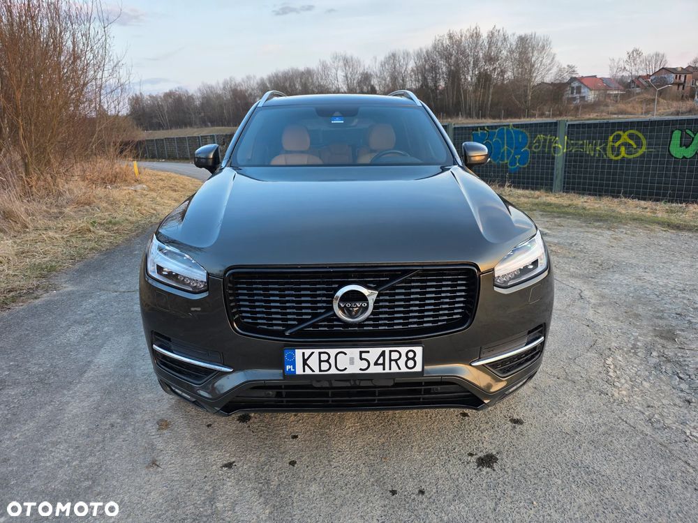 Volvo XC 90 - 3