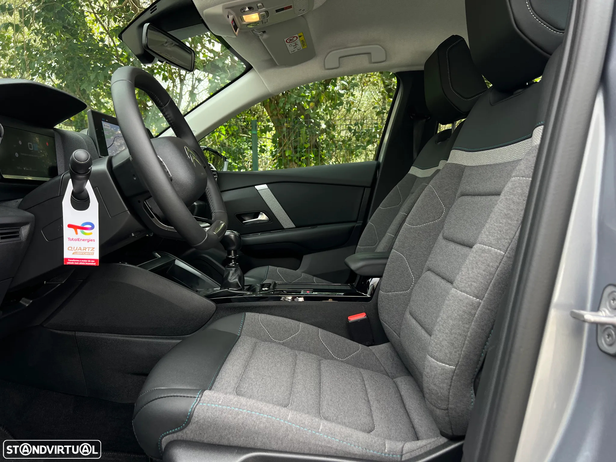 Citroën C4 1.2 PureTech Plus - 32