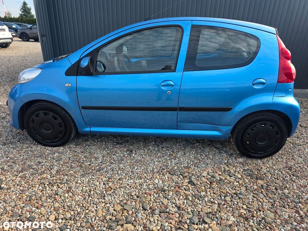 Peugeot 107 2007 photo 5