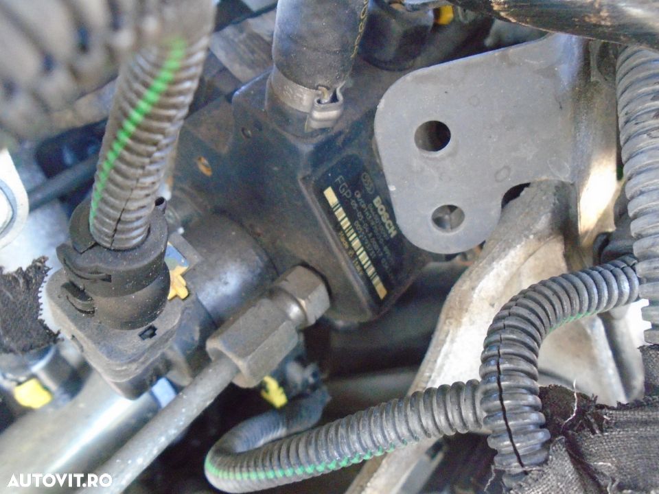 Pompa de inalta presiune Opel Zafira 1.9 CDTI Z19DT din 2005 - 1