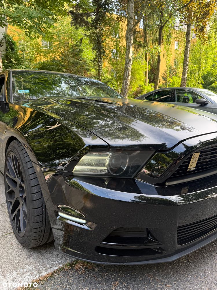 Ford Mustang 5.0 V8 GT - 7