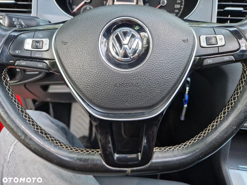 Volkswagen Golf Sportsvan - 16