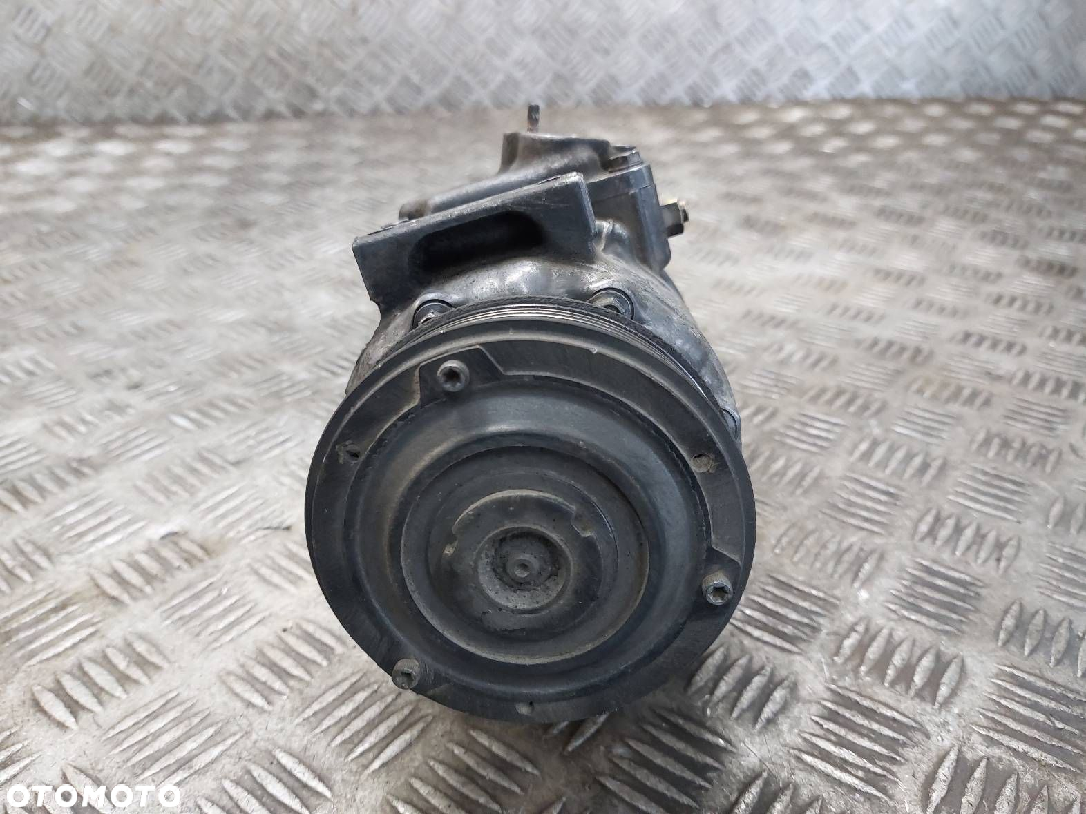 SPRĘŻARKA KOMPRESOR KLIMATYZACJI AUDI A3 8P 2.0 TDI 1K0820803Q - 3