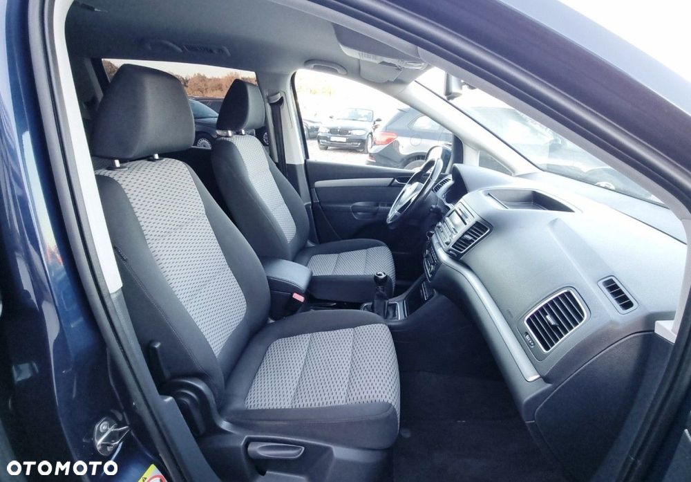 Volkswagen Sharan - 8