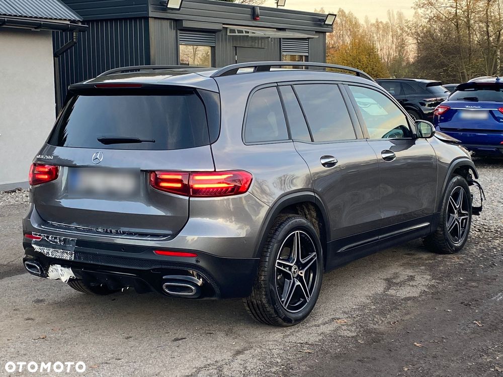 Mercedes-Benz GLB 200 AMG Line 7G-DCT - 15