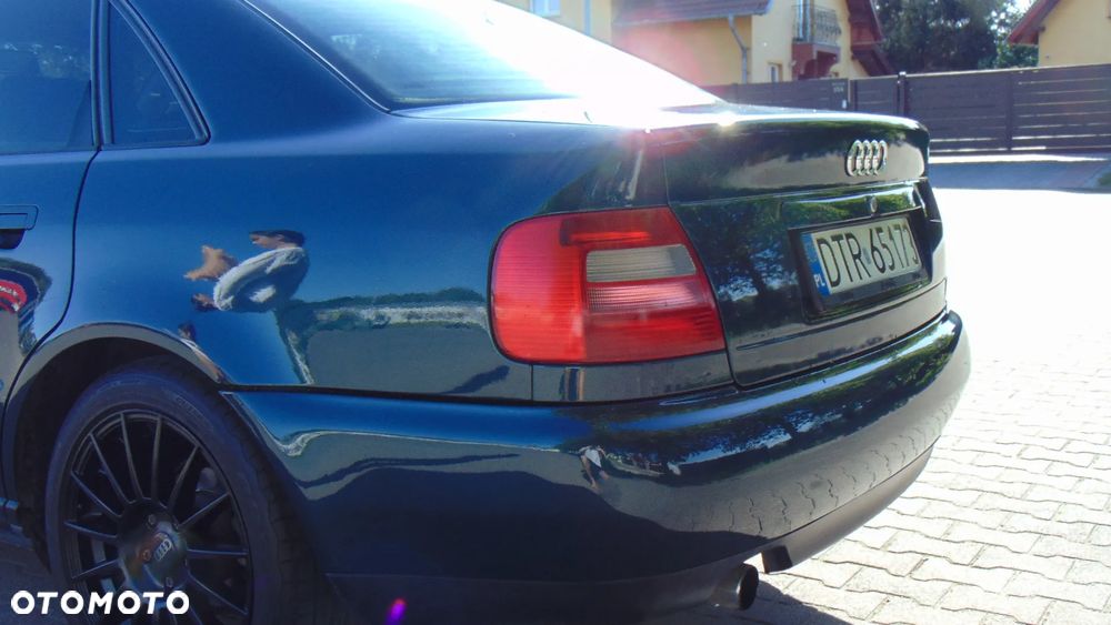 Audi A4 Limousine 1.8 - 3