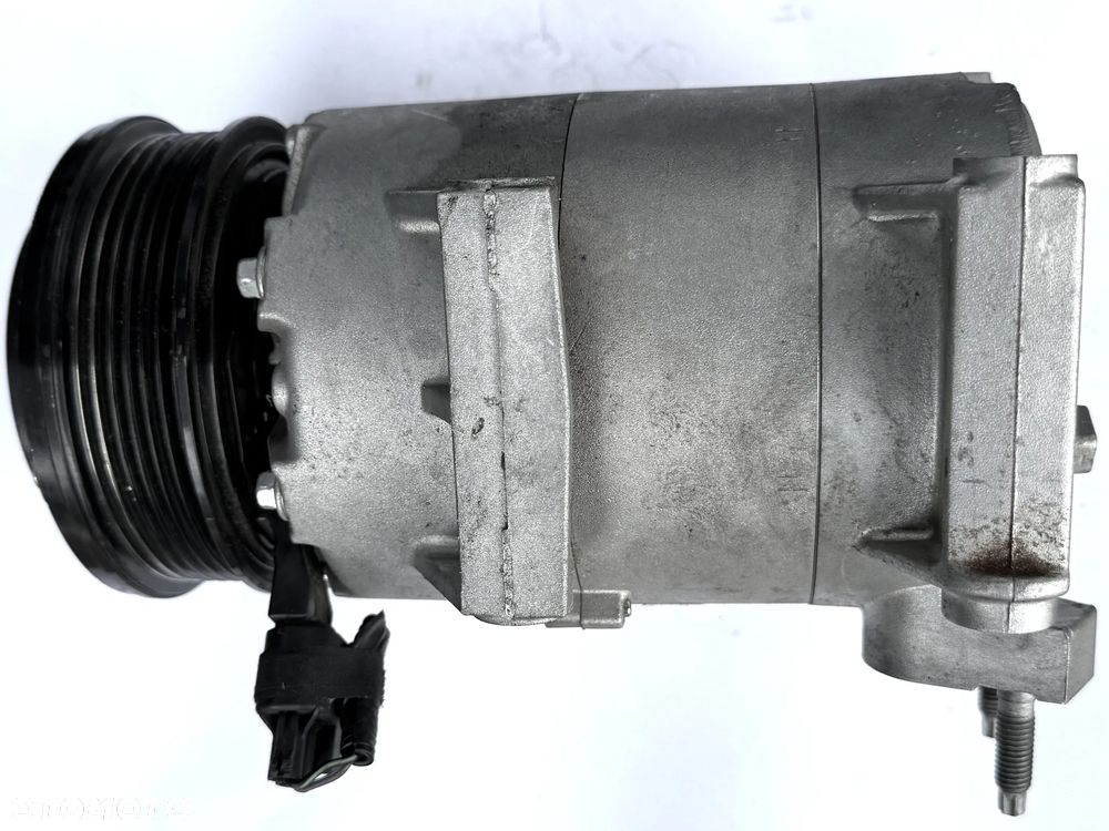 GV61-19D629-CC ORYGINALNY kompresor klimatyzacji FORD Kuga Tourneo Transit  / 401 - 2