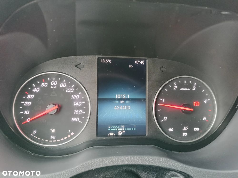 Mercedes-Benz Sprinter - 6