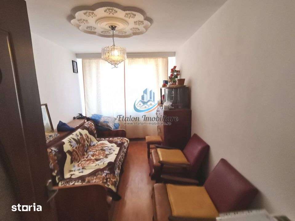 Apartament 3 camere semidecomandat, 1 baie, Darmanesti — fotografia 1