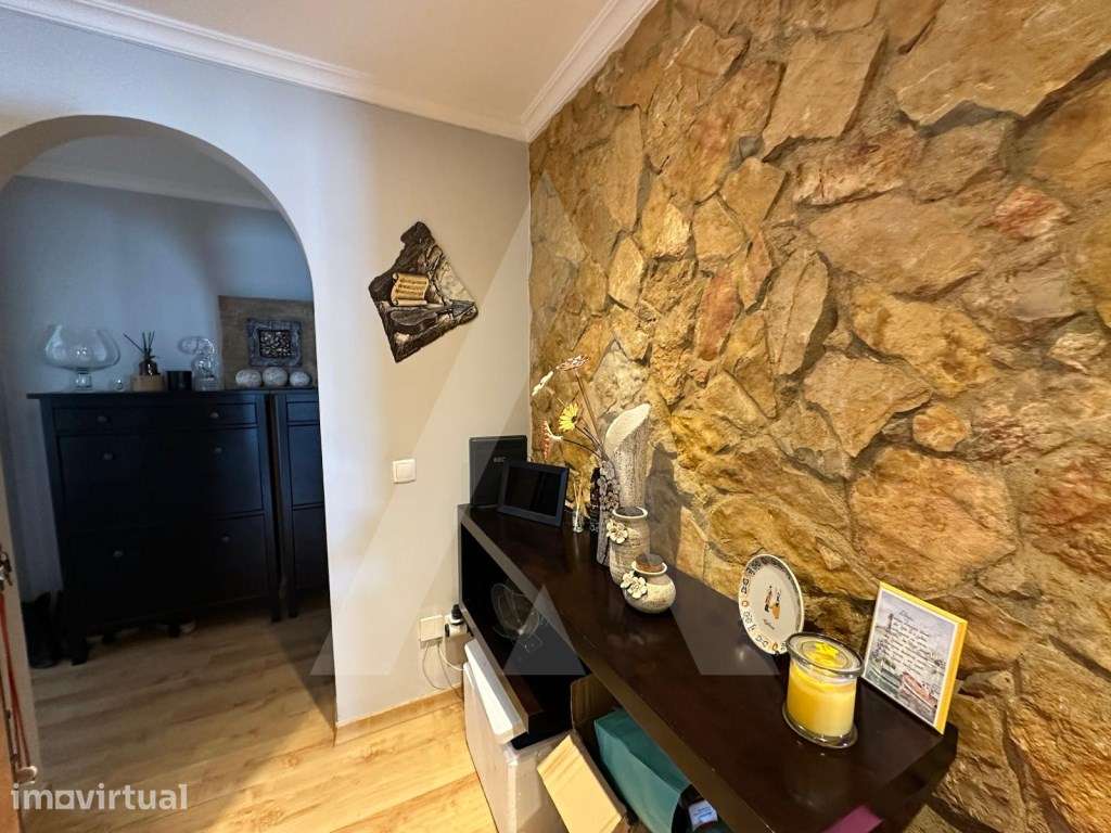 Amplo Apartamento T3 localizado no Centro de Olhão perto de todas a... - Grande imagem: 2/20