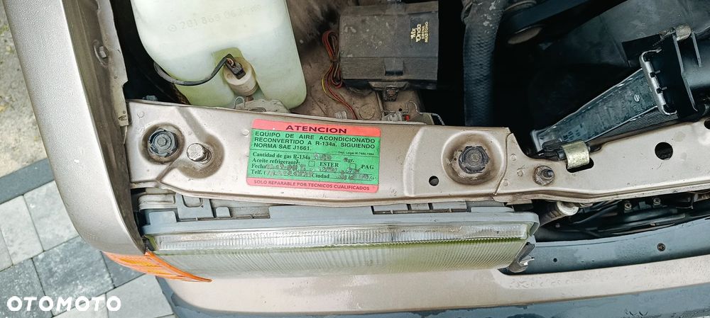 Mercedes-Benz W201 (190) - 30