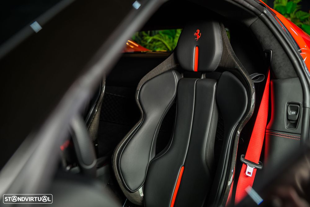 Ferrari 296 GTB - 32