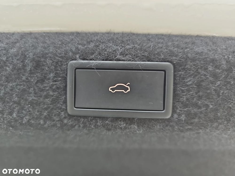 Skoda Octavia 2.0 TDI Style DSG - 23