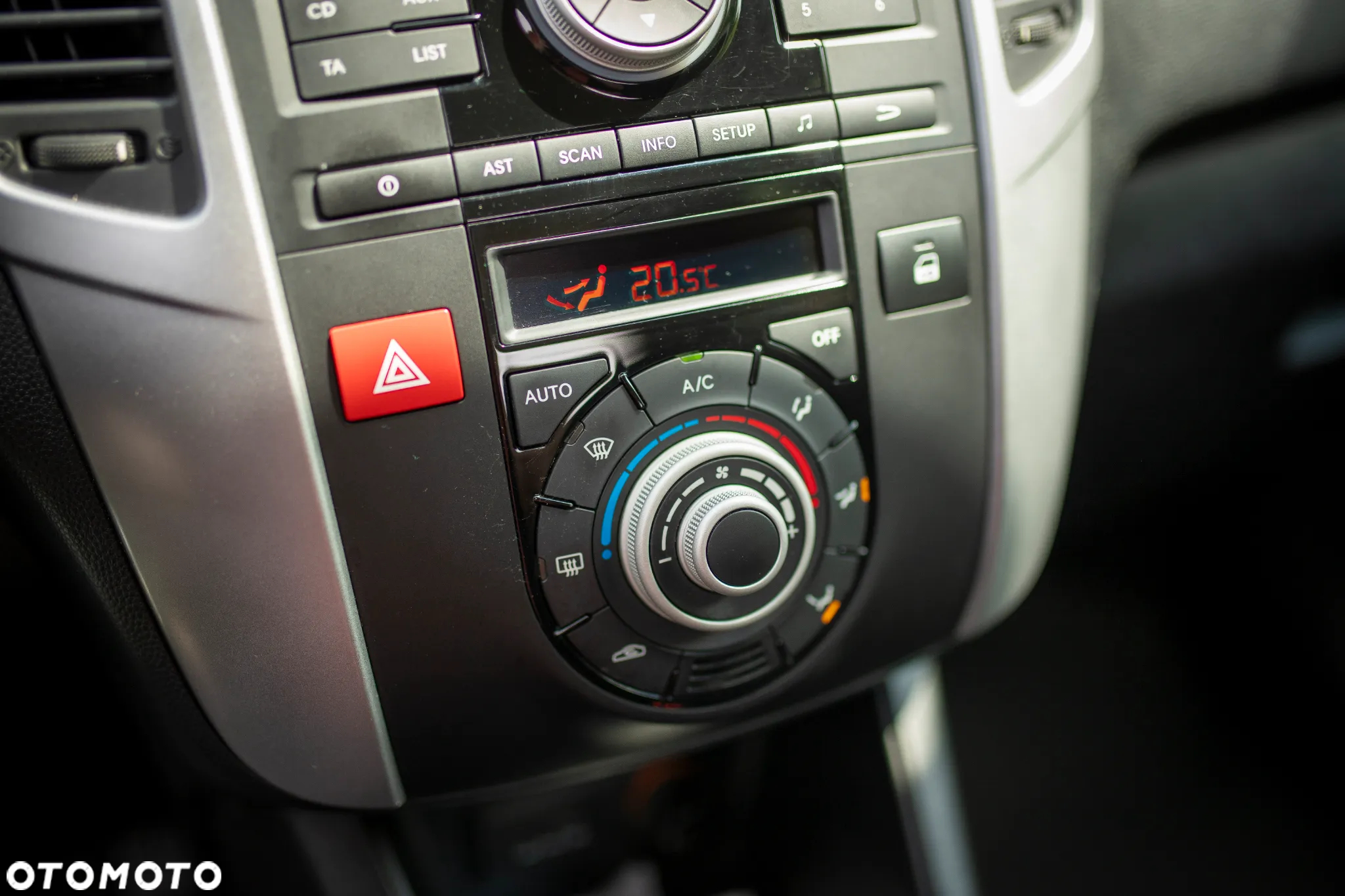 Kia Venga 1.6 XL - 17