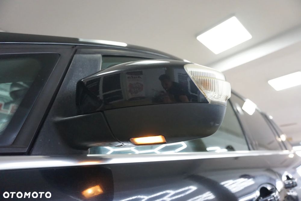 Ford Grand C-MAX 1.6 TDCi Start-Stop-System Titanium - 18