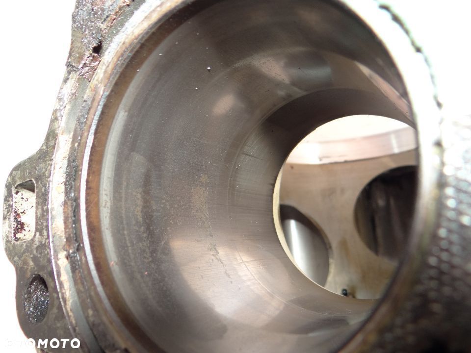 CX 500 GL 500 Blok silnika korpus silnik czlindry tłoki H2043 - 10