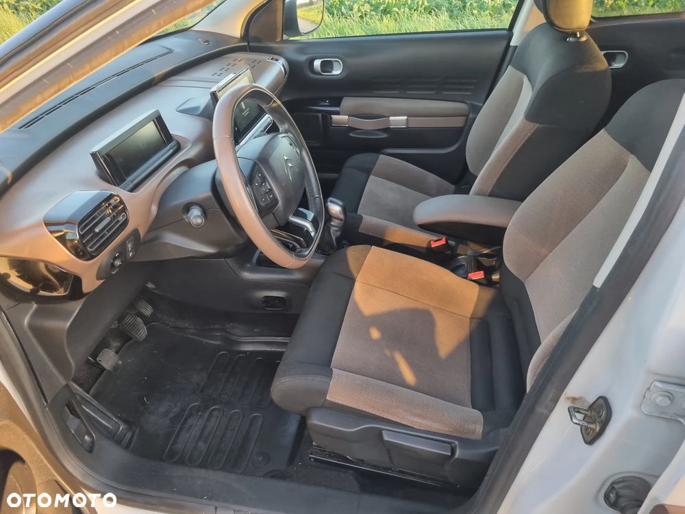 Citroën C4 Cactus 1.2 PureTech Shine S&S - 6