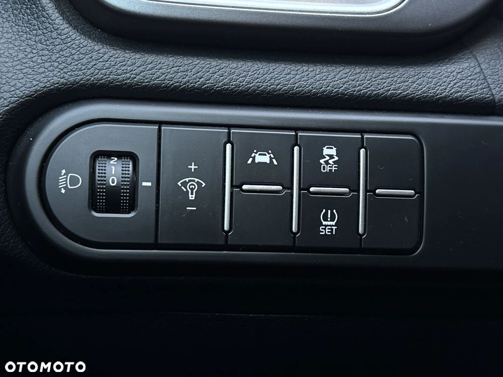 Kia XCeed 1.5 T-GDI M - 21