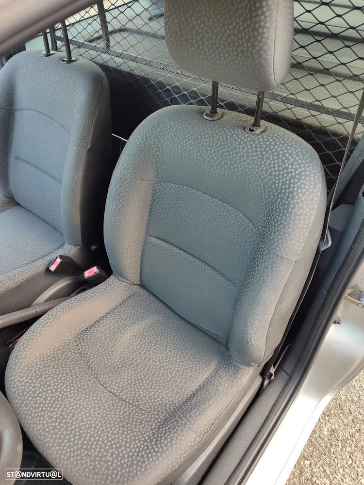 Renault Clio 1.5 dCi Dynamique - 6