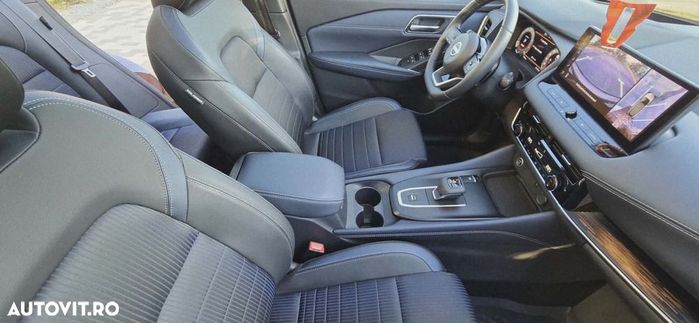 Nissan Qashqai 1.3 l 156CP X-Tronic MHEV Tekna - 12